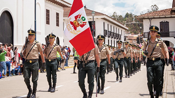 Izamiento por los 485° Aniversario de Fundación Española de la Fidelísima Ciudad San Juan de la Frontera de los Chachapoyas.