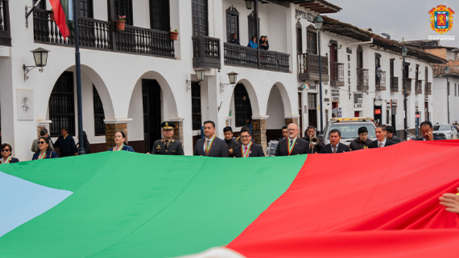 Izamiento de la Bandera de Chachapoyas