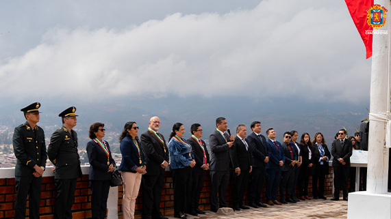 Izamiento de la Bandera de Chachapoyas