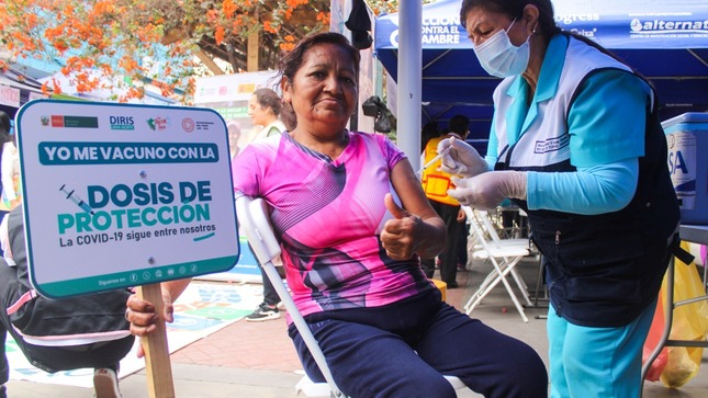 Vacunación Bivalente en adultos mayores - 2