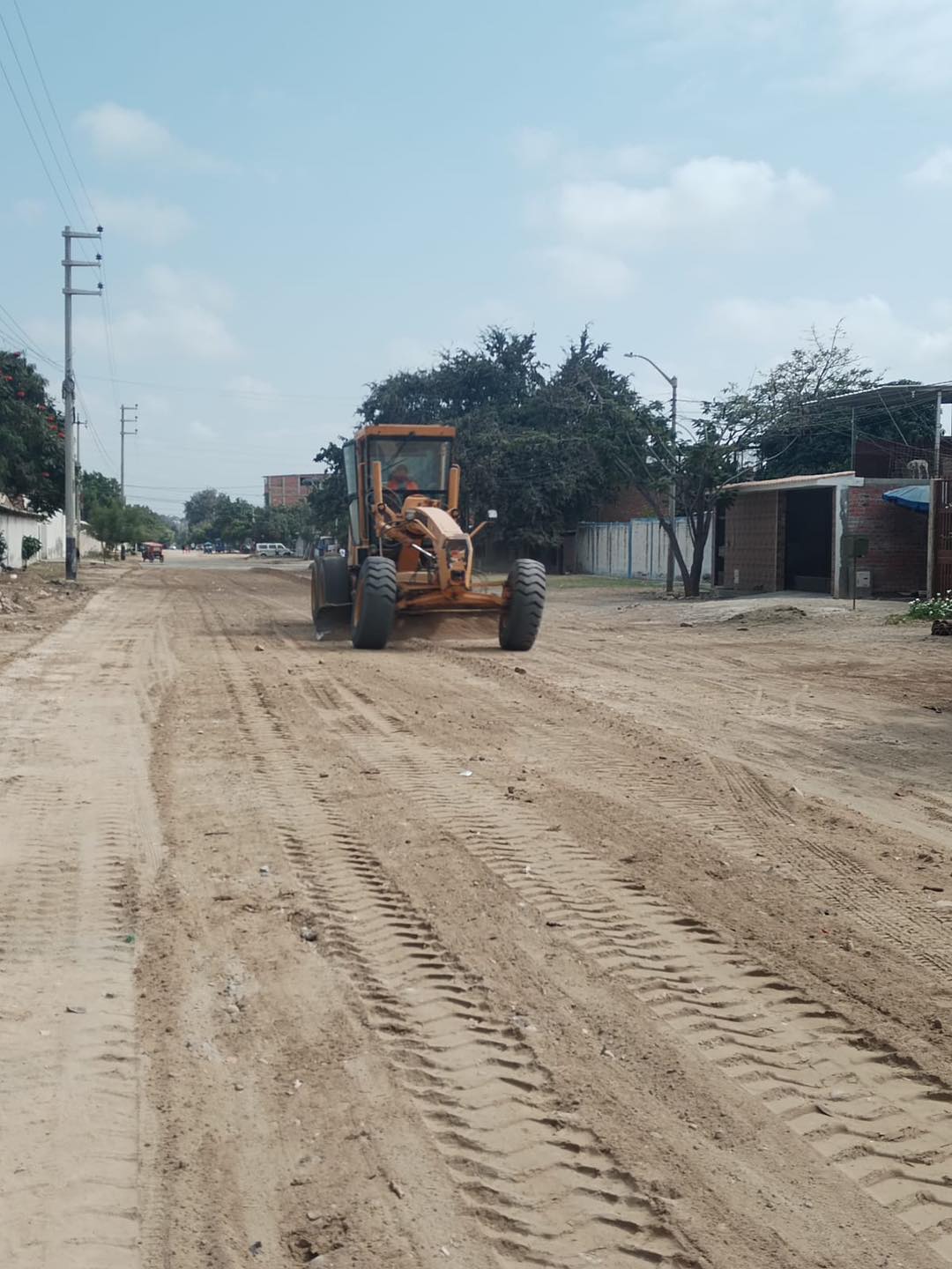 Municipalidad De Sullana Nivela Calles Del Asentamiento Sánchez Cerro