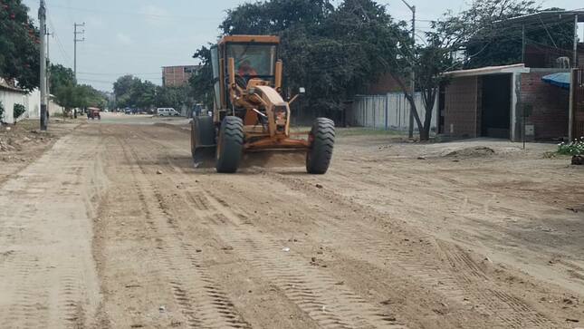Municipalidad De Sullana Nivela Calles Del Asentamiento Sánchez Cerro