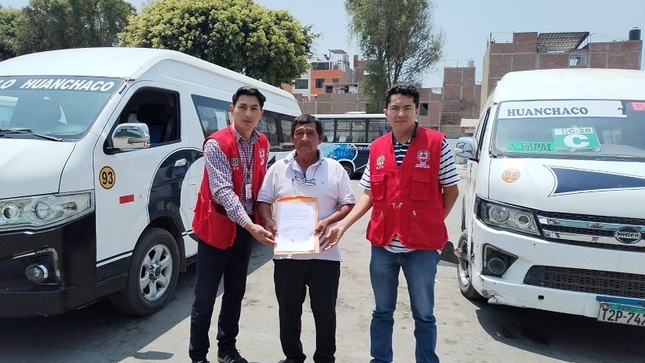 La Municipalidad de Trujillo está motivando a las empresas de transporte público a respetar los derechos de las personas con discapacidad severa , firmando al respecto actas de compromiso.