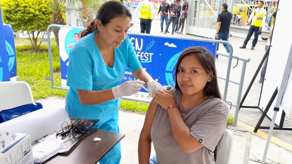 Centros comerciales de Lima sur se suman a la campaña de vacunación contra la covid-19