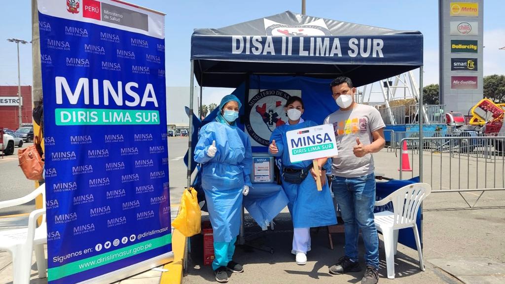Centros comerciales de Lima sur se suman a la campaña de vacunación contra la covid-19