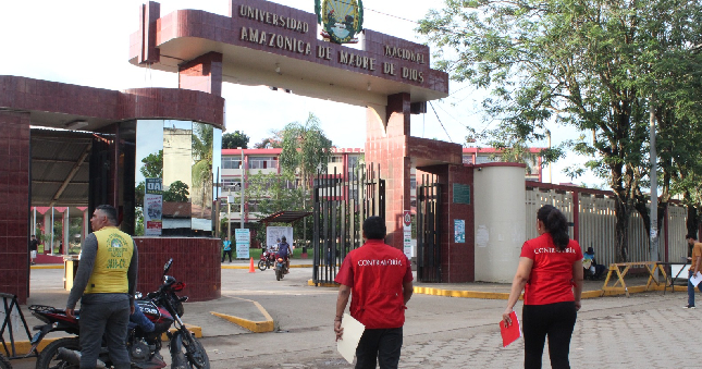 La Contraloría General de la República evidenció que la Universidad Nacional Amazónica de Madre de Dios (UNAMAD) no cuenta con autoridades ni con procedimientos para prevenir e intervenir frente a casos de hostigamiento sexual, lo que podría generar el riesgo de incurrir en una futura sanción o multa de parte de la Superintendencia Nacional de Educación Superior Universitaria (SUNEDU).