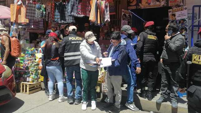 Fueron infraccionados por adulterar fechas de vencimiento, etiquetas  