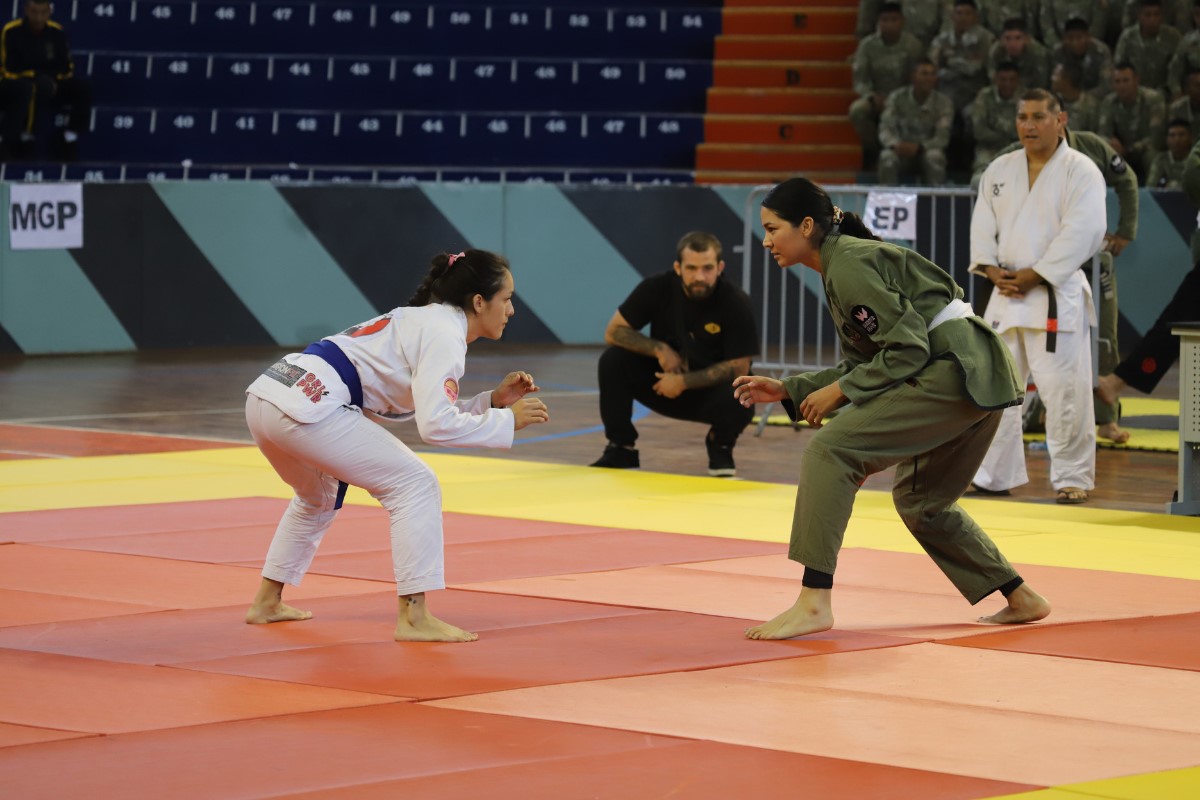 Jefe del Comando Conjunto inaugura las Olimpiadas Inter Institutos de las Fuerzas Armadas 2023