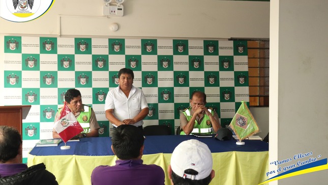 La municipalidad de Santo Domingo de los Olleros realizo la primera reunión con los transportistas