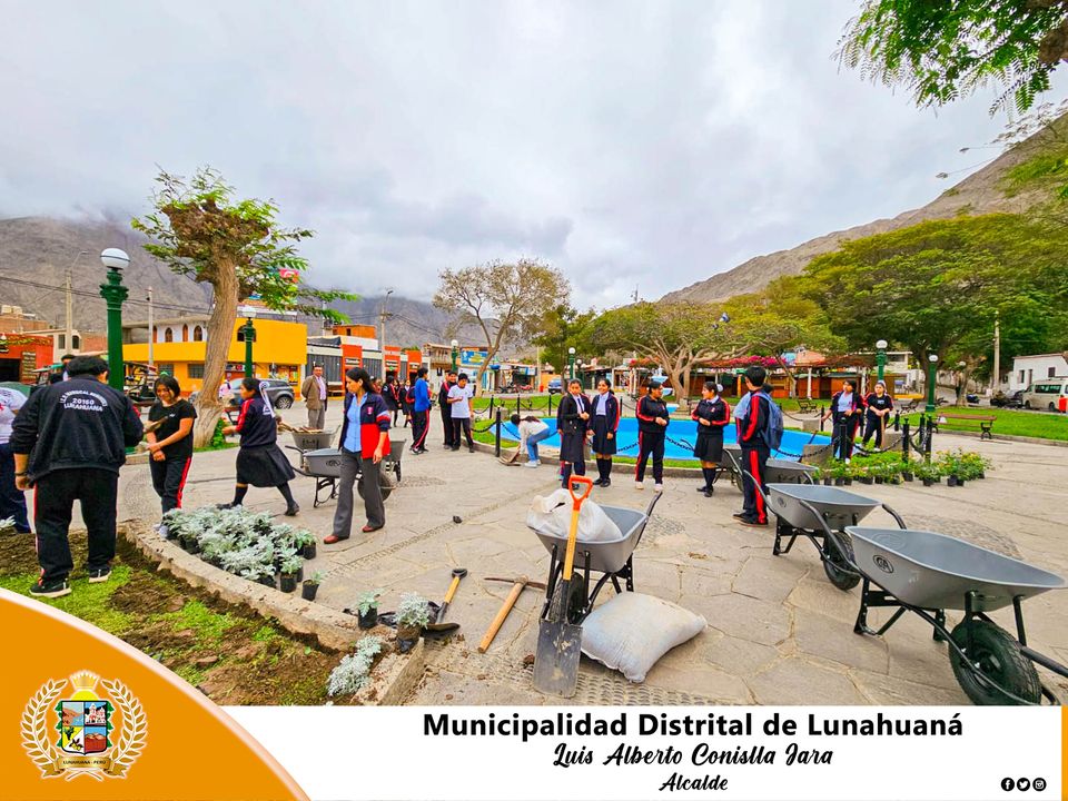 El Programa Municipal de Educación, Cultura y Ciudadanía Ambiental, es el instrumento de planificación y gestión de las Municipalidades para la implementación de la Política Nacional del Ambiente al 2030 y la Ley Orgánica de Municipalidades, obteniendo una actualización mediante Resolución Ministerial N° 003-2023-MINAM.