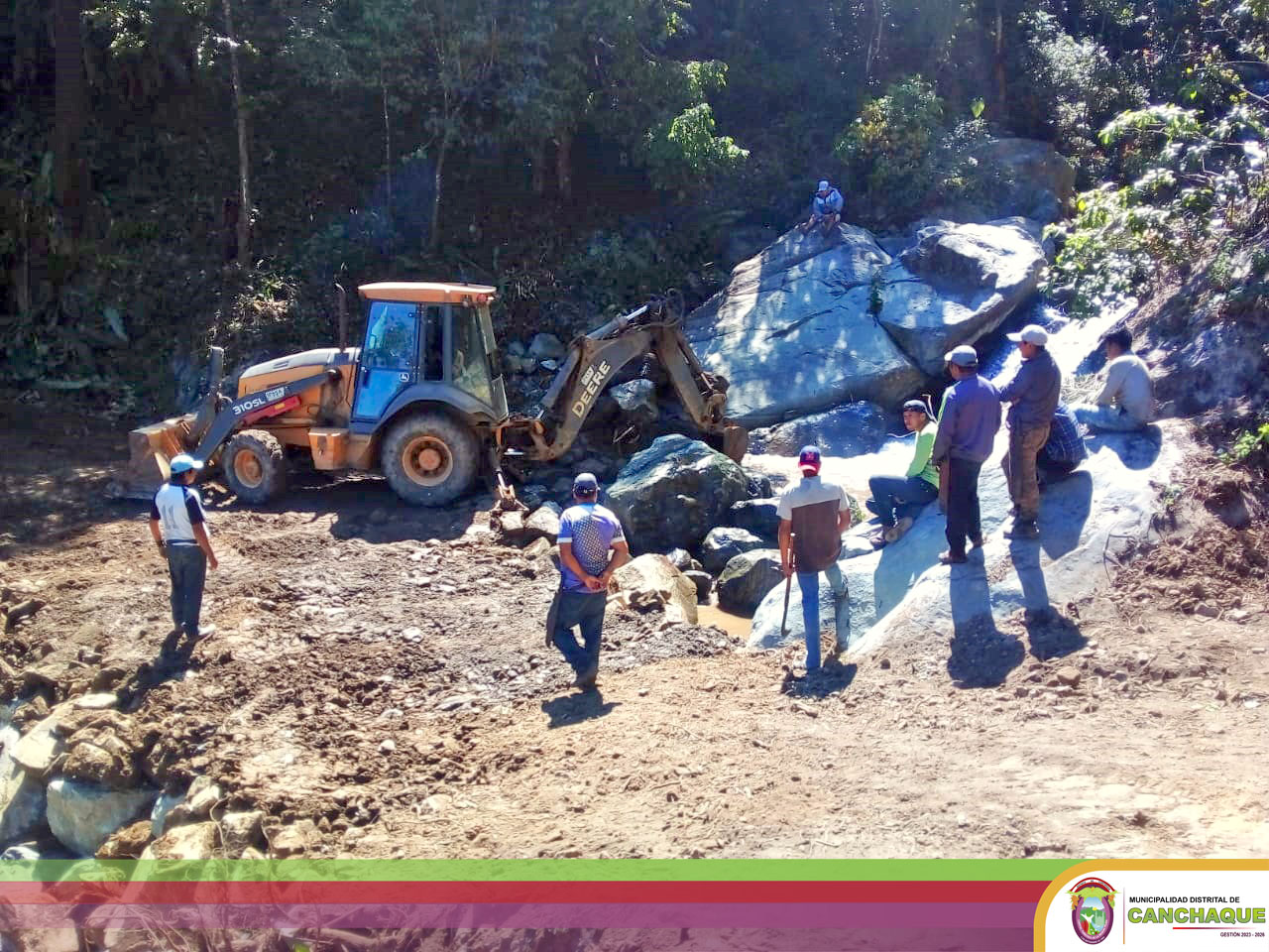 🟥🟩🟦 || Descolmatación de quebrada Chorro Blanco, relleno y recuperación de Vía, Voladura de roca en Carretera zona Chacchacal 