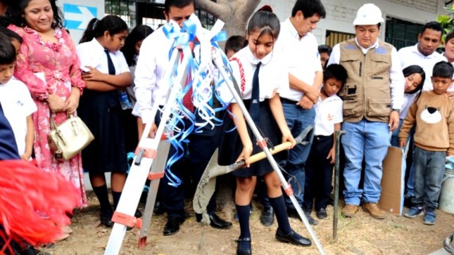 GORE pone en marcha construcción de colegio Rosa Aurelia Herencia de PimenteI en Chulucanas