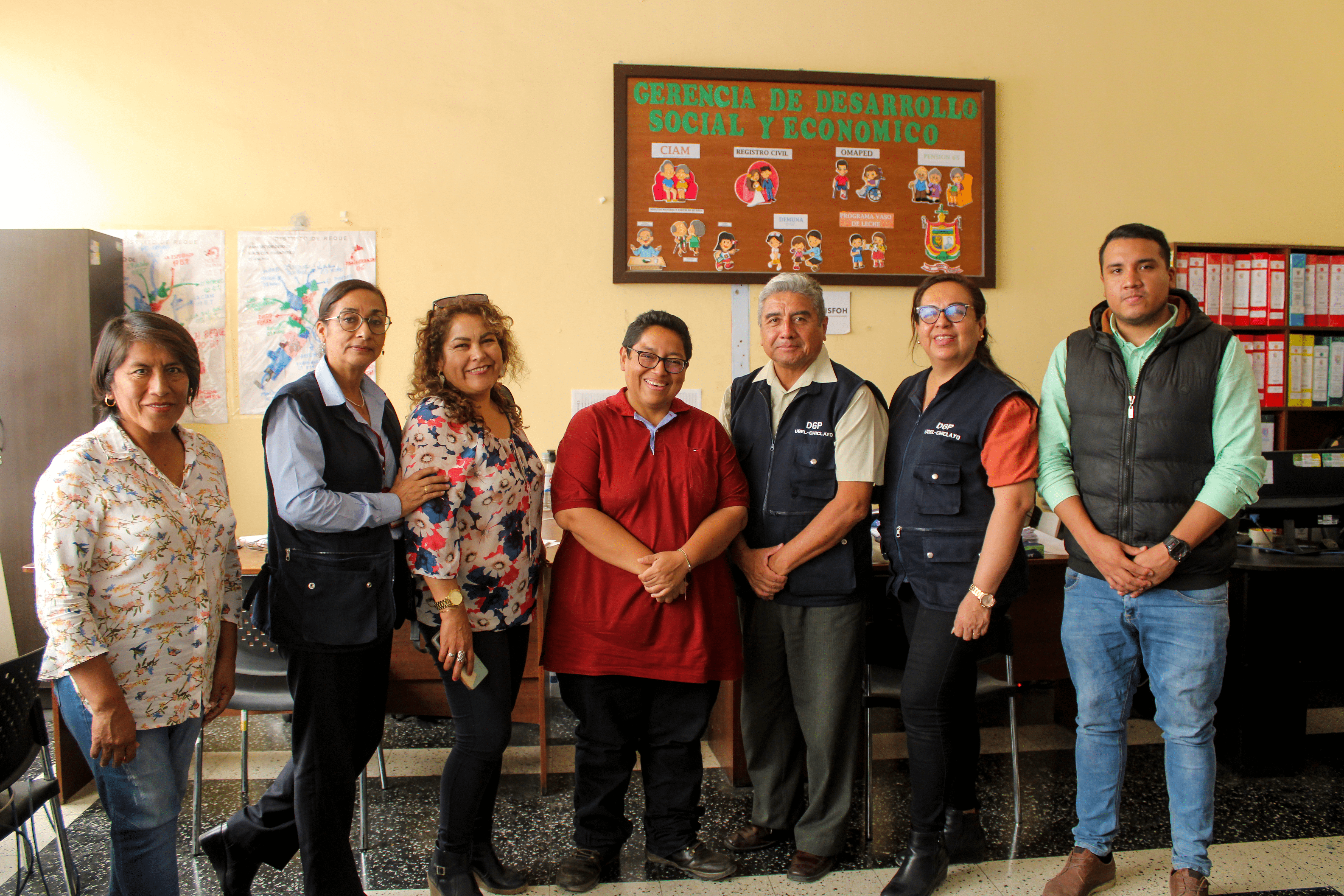 Visita de la Comisión de Supervisión del Sector Educación a la Municipalidad de Reque en el Marco del Pacto Regional Señor de Sipán.