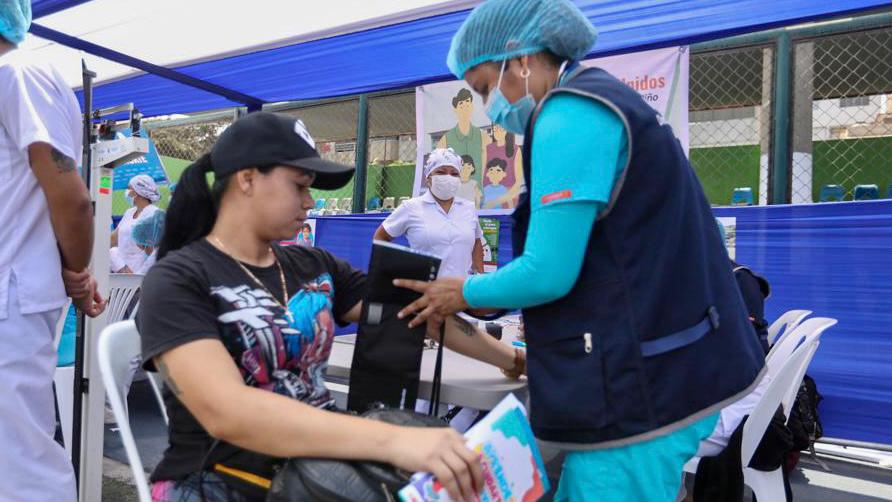 Ministro César Vásquez: Minsa realizará mega ferias de la salud por bajas temperaturas