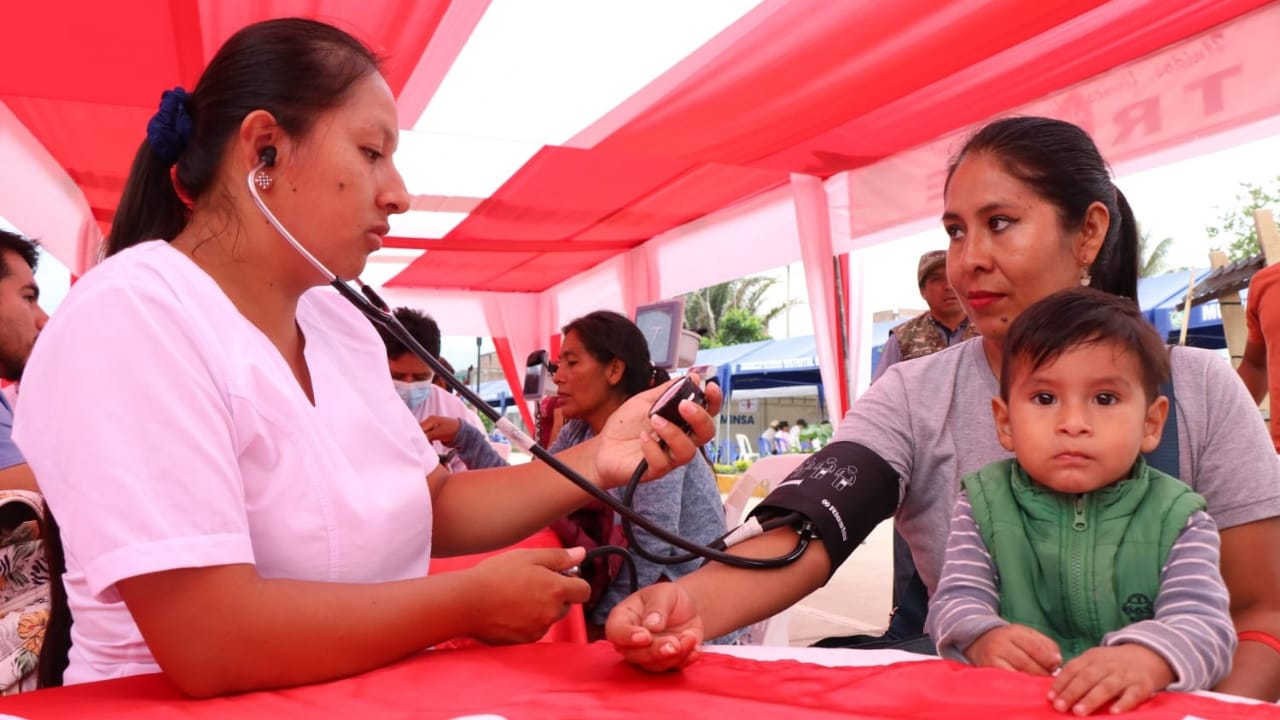Cusco: Minsa participa en campaña cívica multisectorial en la localidad de Pichari