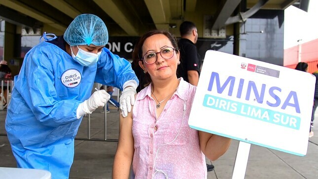 Pasajeros de la Línea 1 del Metro de Lima podrán vacunarse contra la covid-19