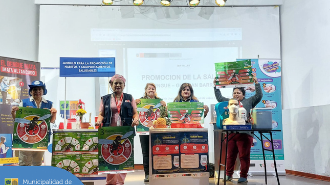 👏🏼 Se realizó exitosamente nuestro Tercer Taller de Promoción de la Salud, los vecinos asistentes pudieron aprender acerca de las medidas de control que deben tener para prevenir el Síndrome de Guillain-Barré y el temible Dengue. 🦟
⚕️ En Jesús María promovemos el cuidado de la salud de todos los jesusmarianos.