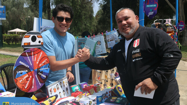 Es el sentir de nuestro alcalde que los jóvenes jesusmarianos tengan espacios de sana diversión y entretenimiento. Por ello organizamos un festival lleno de emocionantes torneos 🛡️, actividades 🕹️ y premios impresionantes. 🎁
Dónde además aquellos que ya están emprendiendo ofrecieron sus productos de manera segura. #JesúsMaríaSomosTodos
