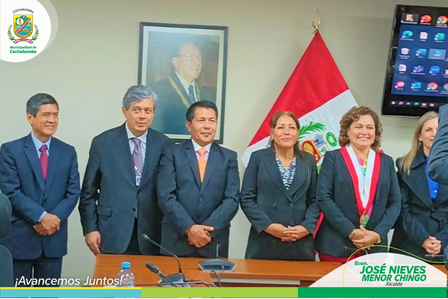 Alcalde de Cochabamba, reunido con los congresistas que participaron en la mesa de trabajo.