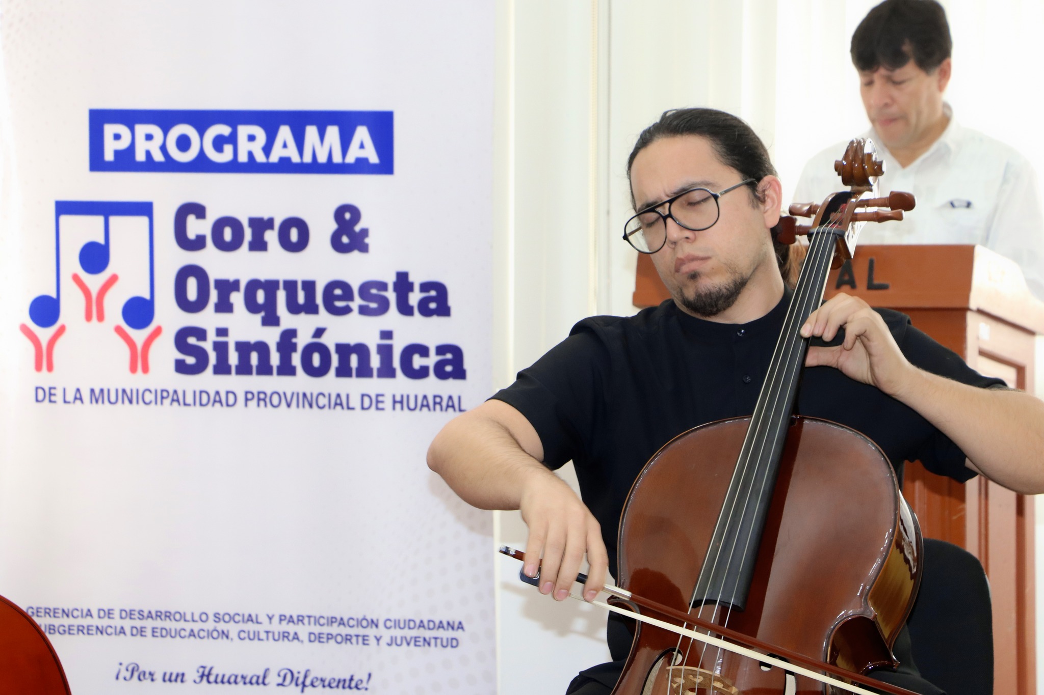 Municipalidad Provincial lanzó oficialmente su programa de "Coro y Orquesta Sinfónica"