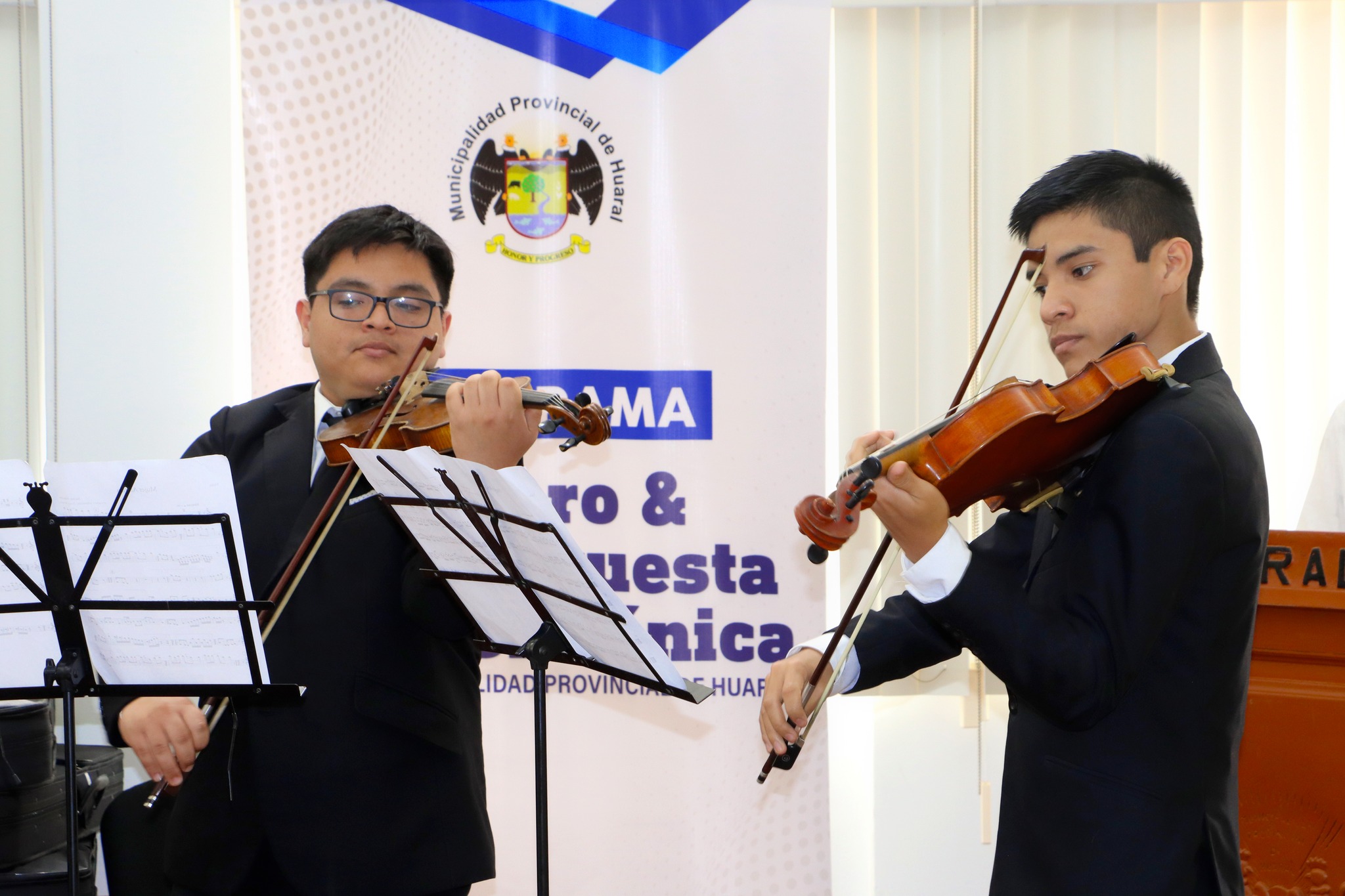 Municipalidad Provincial lanzó oficialmente su programa de "Coro y Orquesta Sinfónica"