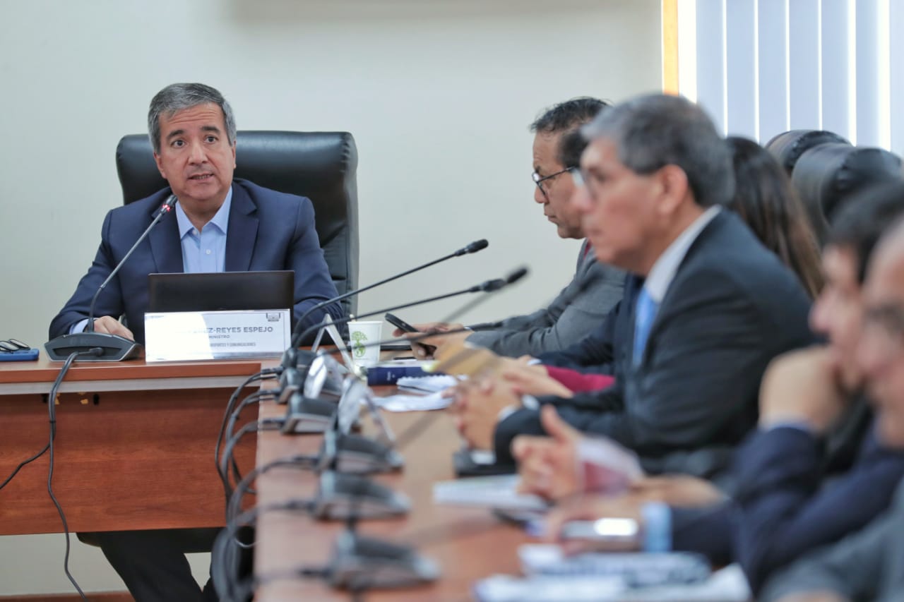 Ministro Pérez Reyes: El MTC ejecutará este año más del 94% de su presupuesto en inversiones
