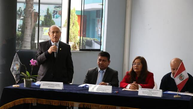 Convenio Interinstitucional entre la UGEL 01 - SJM y la Universidad Marcelino Champagnat