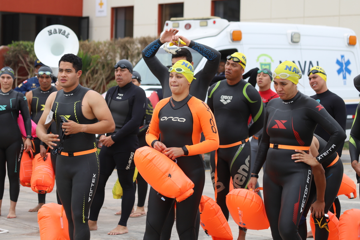 Competencia de natación en aguas abiertas