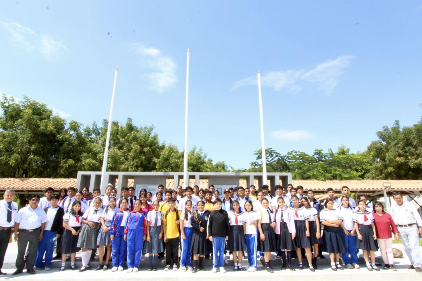 Estudiantes Del CEPREMUNI Asisten A Pasantía Vocacional En La UNF