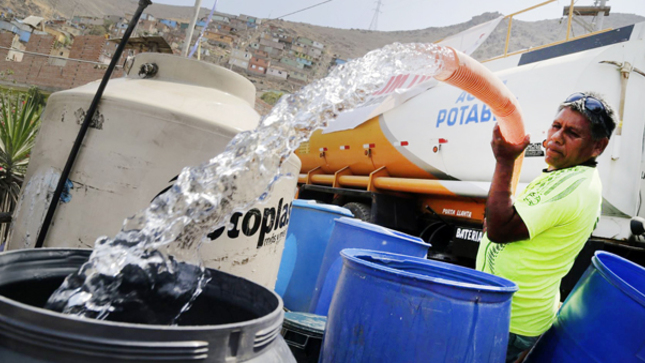 La Contraloría General de la República detectó una pérdida valorizada en S/ 2 261 460 en el Servicio de Agua Potable y Alcantarillado de Lima (Sedapal) debido a que funcionarios y servidores de dicha empresa del Estado dispusieron efectuar pagos indemnizatorios por retiro de confianza a trabajadores que fueron designados directamente (sin concurso público de méritos) en cargos de confianza y de dirección entre enero de 2017 y marzo de 2023.