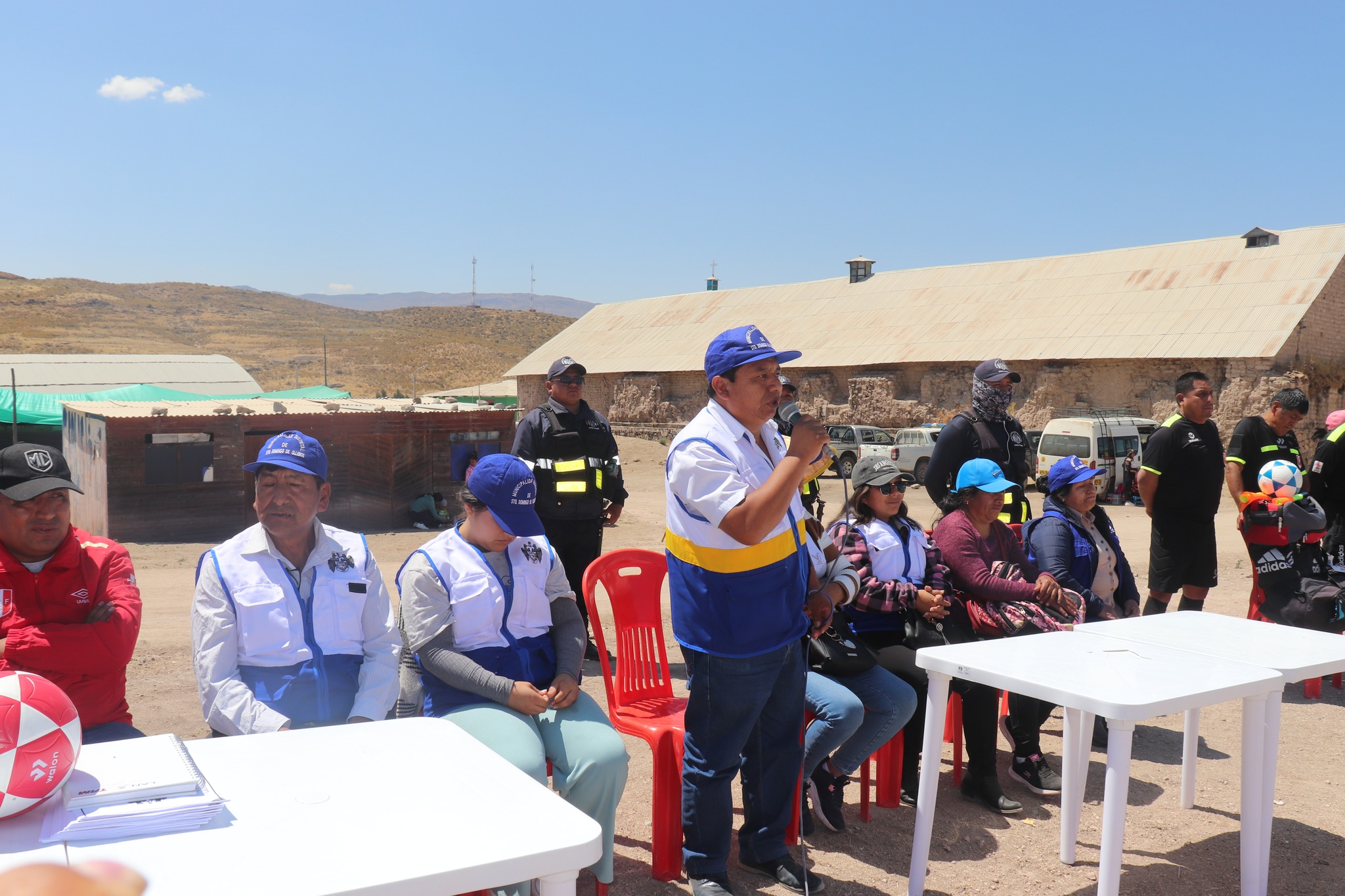 Se inauguró el primer Campeonato Descentralizado de futbol y Boley "UNION Y CONFRATERNIDAD OLLERANA 2023"