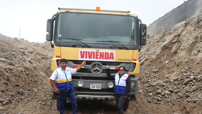 La Municipalidad a traves de convenio con el ministerio de vivienda viene realizando la descolmatación prentivas en las zonas de Pampapacta