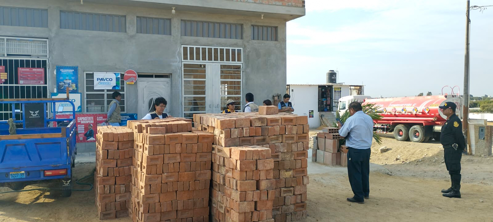 Estos operativos se realizarán de forma periódica y sorpresiva, con el objetivo de mantener el orden y la seguridad en el distrito.