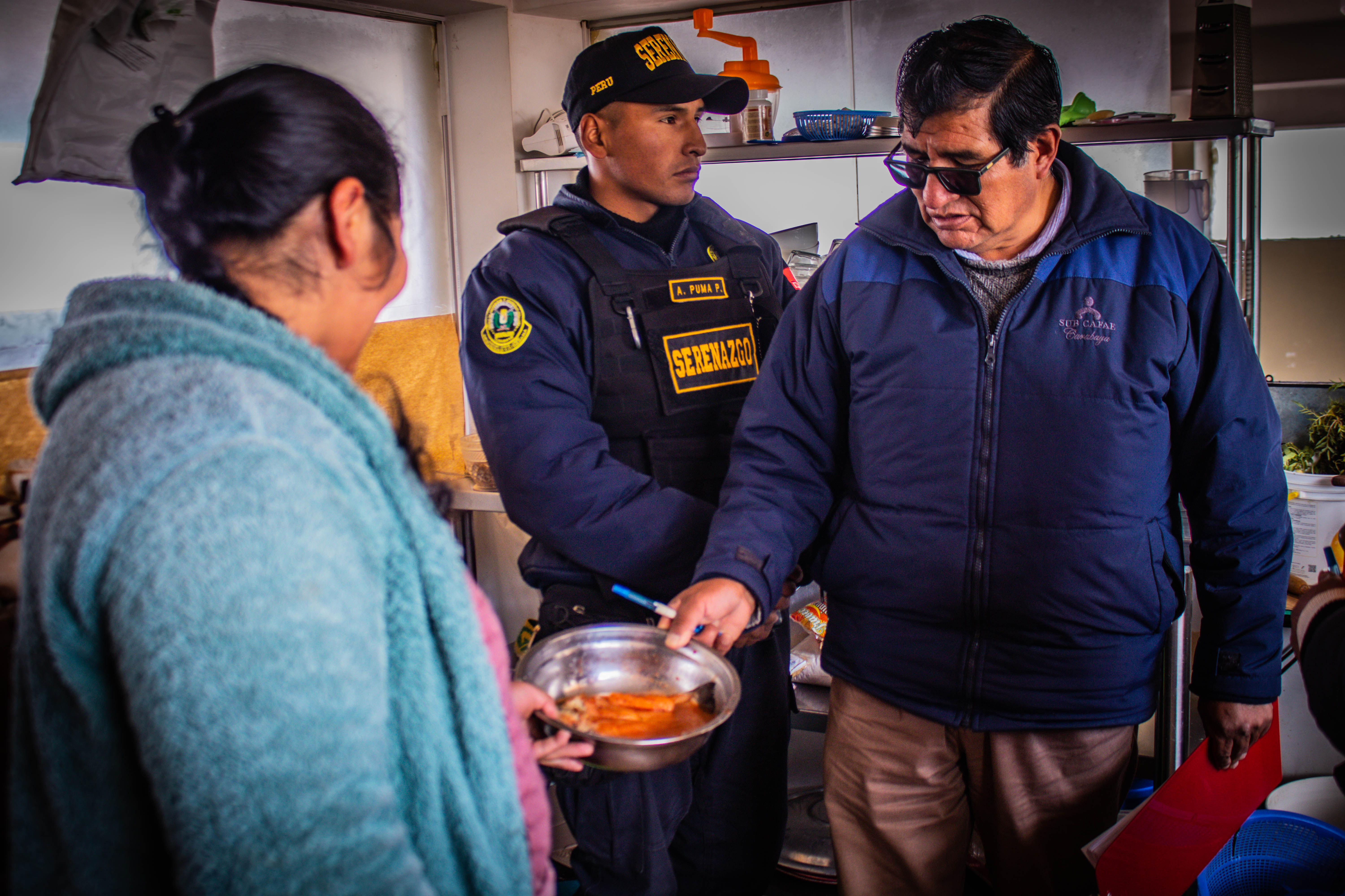Realizan operativo inopinado a restaurantes en el distrito de Macusani