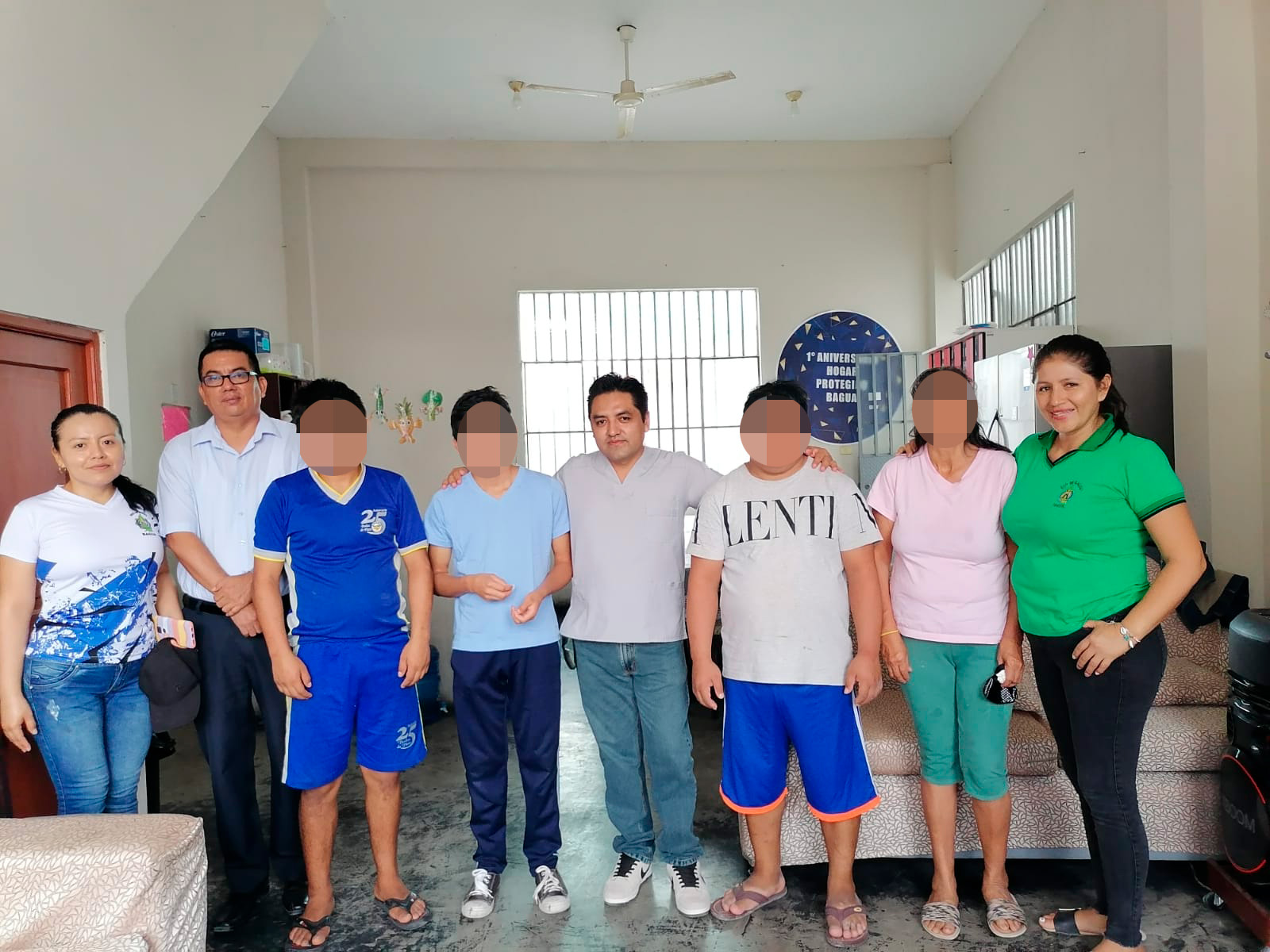 El Dr. Saúl David Milian Correa que gerencia la Red Integrada de Salud Bagua, y su respectivo Equipo Técnico, visitaron las instalaciones del Hogar Protegido en nuestra Ciudad, con la finalidad de evaluar los servicios que ofrece, y tomar las mejores decisiones en cuanto al fortalecimiento de las acciones que coadyuben a la mejora de la autonomía de las personas con discapacidad, en el marco de los derechos ciudadanos y la inclusión social.
Dicha visita se realizó el día de hoy 19 de septiembre.
#NuestroDeberEsServir