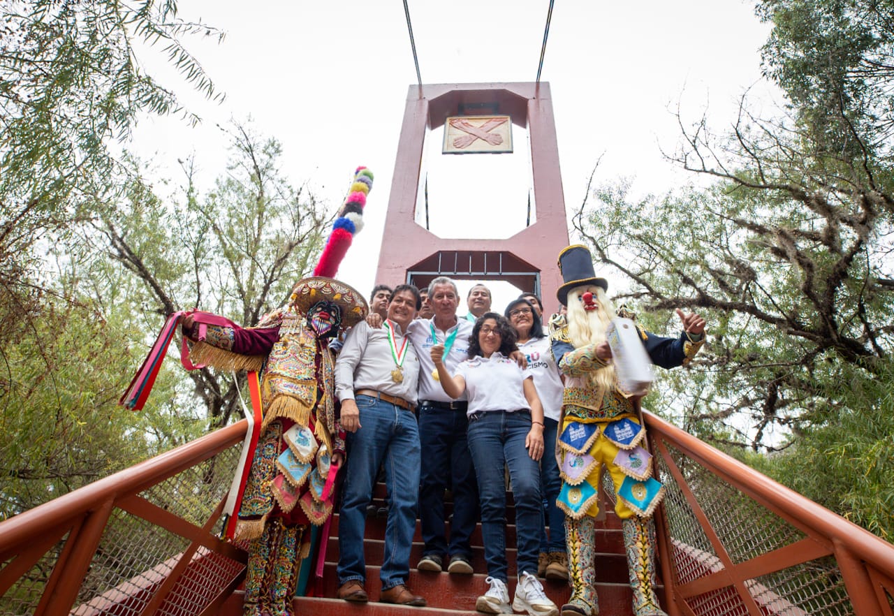 Huánuco: Ministra de Cultura inauguró el puente de acceso de Kotosh