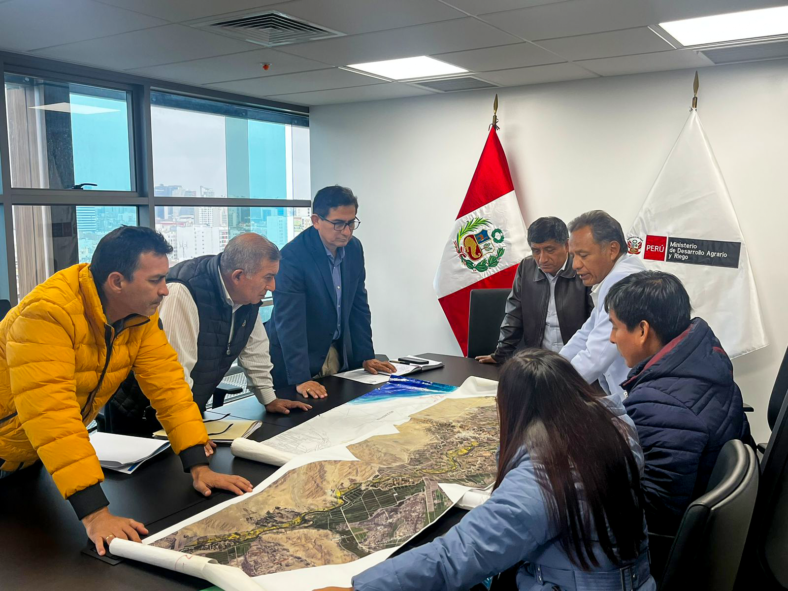En los días venideros, se espera la visita del director de la Autoridad Nacional del Agua (ANA) y representantes de la agencia agraria de Chiclayo, por disposición del viceministro de Agricultura.