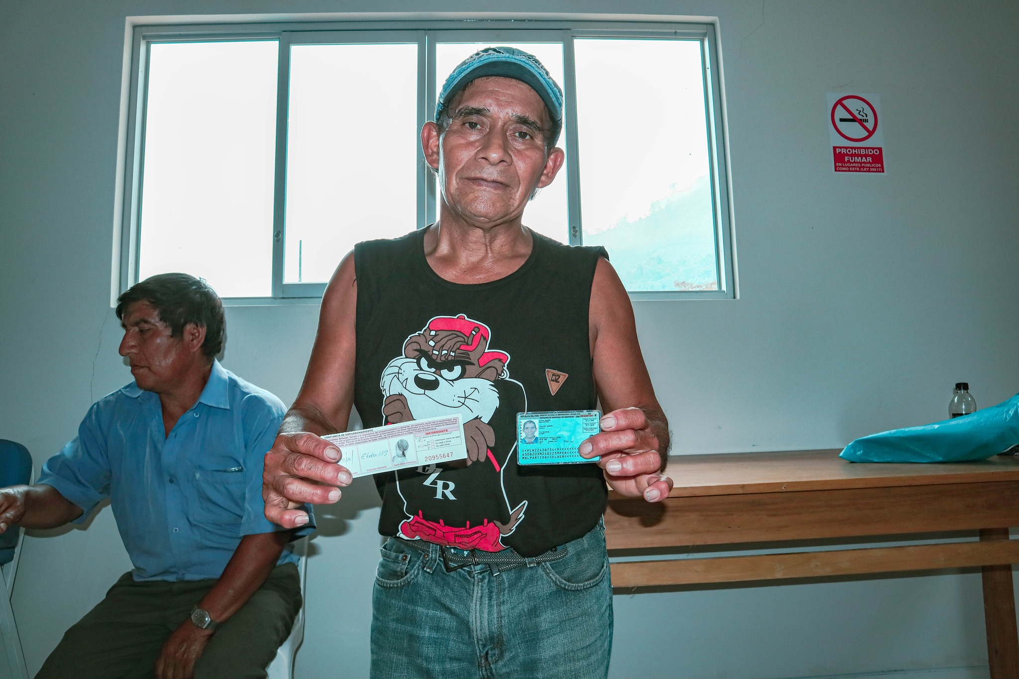 Un total de noventa personas del centro poblado de Huanipampa y sus caseríos se beneficiaron con la campaña de certificación médica a personas con discapacidad, actualización y empadronamiento Sisfoh e inscripción de niños en orfandad.
La actividad se desarrolló, ayer, en el puesto de apoyo de Huanipampa, a donde acudieron profesionales de la Municipalidad Distrital de San Pablo de Pillao, por encargo de la alcaldesa Delia Verde Ponce.