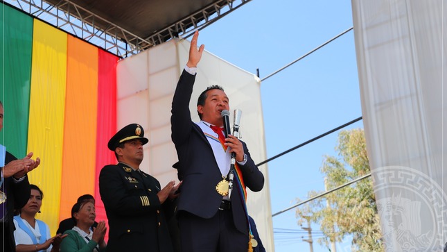ALCALDE JAIME MANTILLA ENTREGÓ POOL DE MAQUINARIA A LA POBLACIÓN BAÑOSINA 