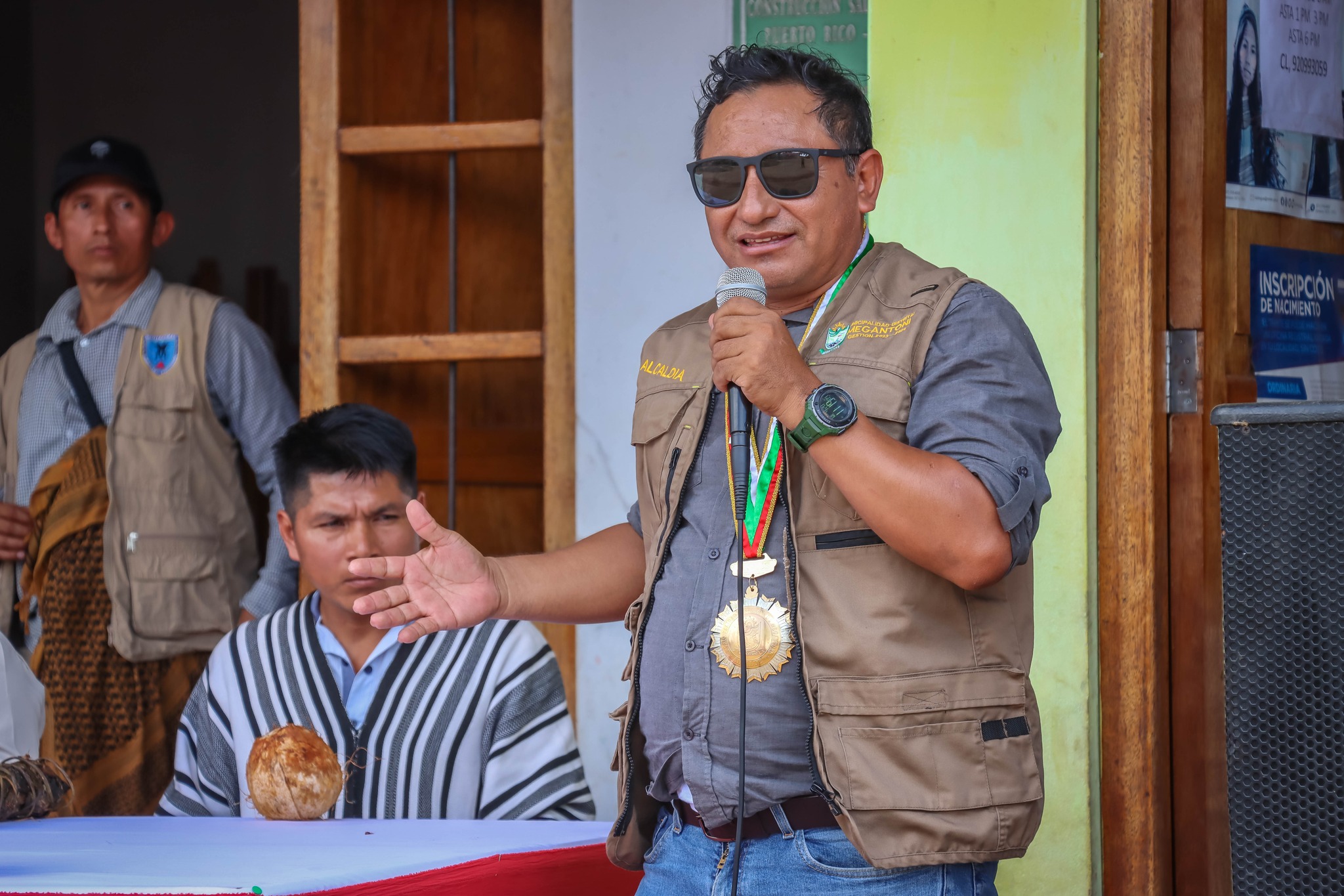 Burgomaestre distrital de Megantoni coloco primera piedra de 02 proyectos y 2 actividades de Mantenimiento en CCNN Puerto Rico