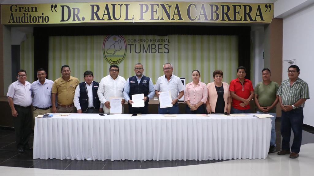 Tumbes Autoridades del Minsa y Gobierno regional fijan compromisos en prevención del dengue y preparación por fenómeno El Niño