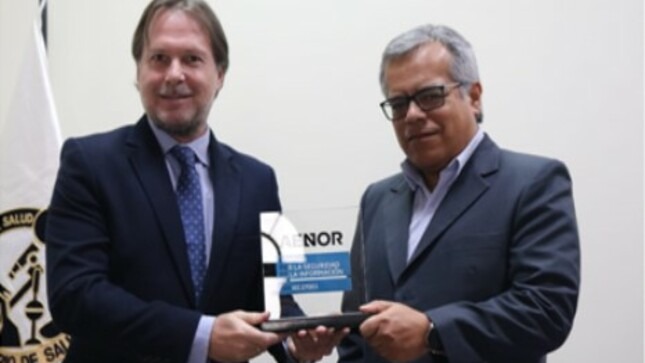 Asociación Española de Normalización y Certificación otorga reconocimiento al Instituto Nacional de Salud