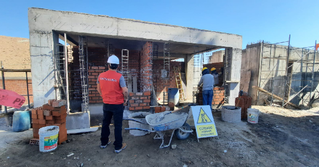La Contraloría General alertó a la Municipalidad Distrital de Uchumayo el retraso en la construcción de la planta de tratamiento de agua potable en el pueblo tradicional de Congata del distrito de Uchumayo, provincia y departamento de Arequipa, proyecto valorizado en S/ 2 106 353 y tenía un plazo de ejecución de 120 días.