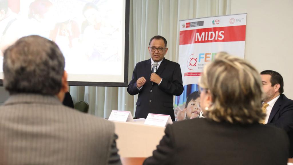 Minsa y Midis asumen compromisos para garantizar los servicios de calidad en mujeres y niños
