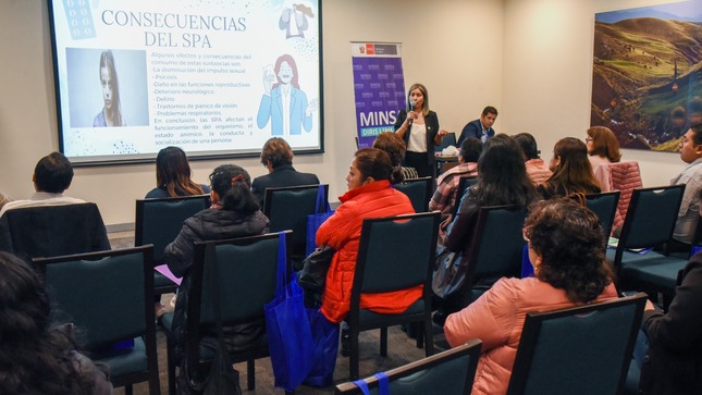 Diris Lima sur y la OIM se unen en contra del estigma y la discriminación a personas viviendo con VIH