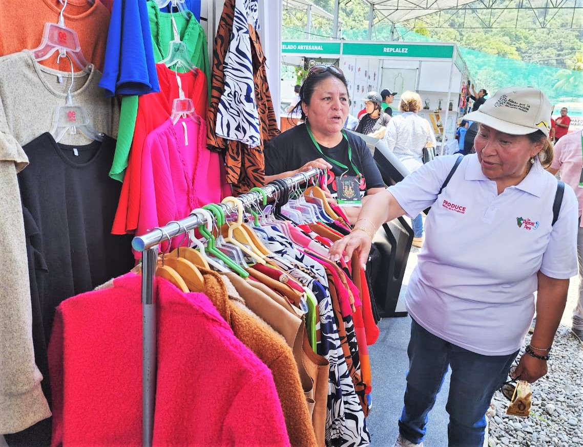 Ministra Choquehuanca: “Las ventajas comparativas que ofrece la Amazonía para mejorar su economía son grandiosas”
