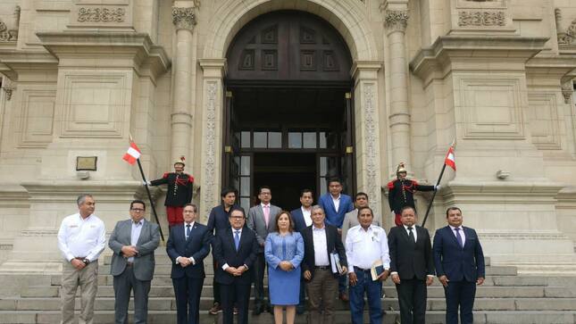  Alcalde de Sullana presenta proyecto de videovigilancia en reunión con presidenta Dina Boluarte