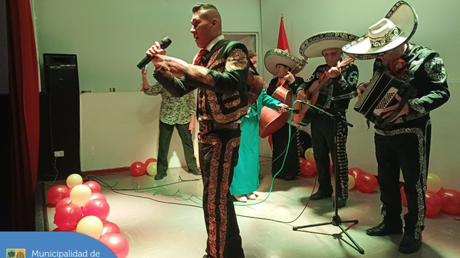 🤩 Así disfrutaron nuestros vecinos asistentes a los Jueves Musicales en el Centro Cultural. 🎼🪇
Permanezcan atentos a nuestras redes sociales, por ahí publicamos todas las actividades destinadas a la sana diversión y confraternidad vecinal. 👏🏻