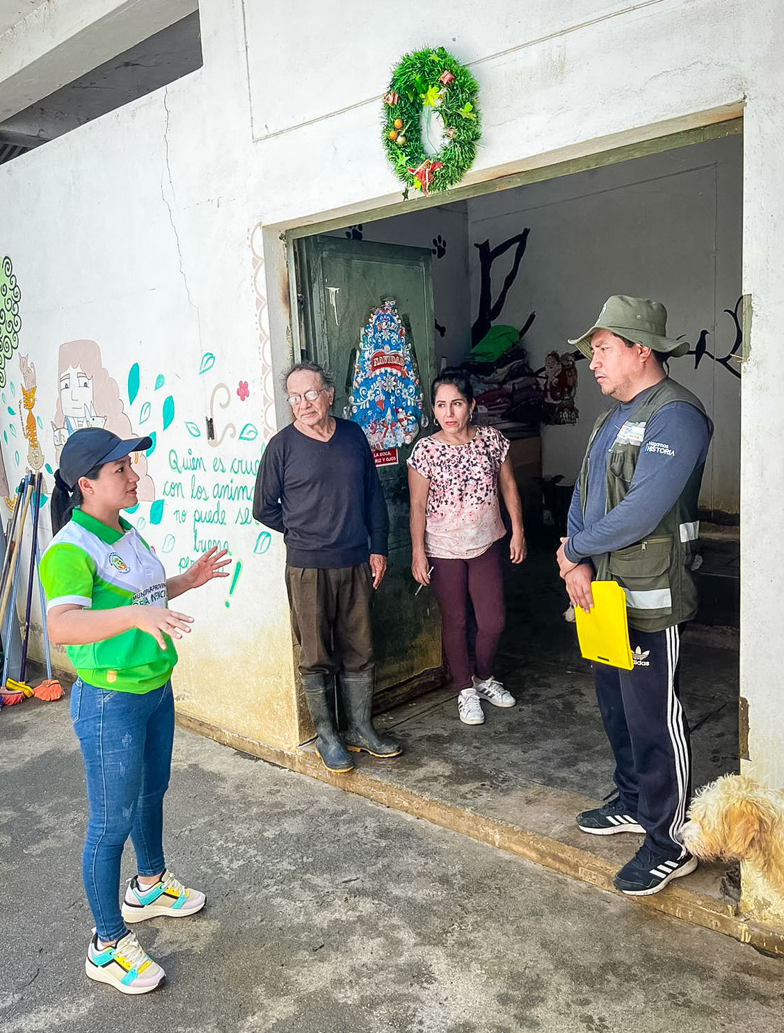 Regidora Milagros Benito y el gerente de recursos naturales realizaron una visita al refugio Animal Brothers