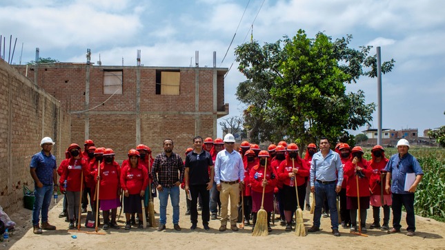 Llamkasun Perú
